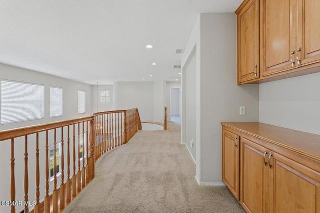 1775 Red Robin Place, Newbury Park, CA 91320