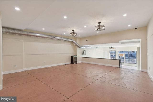 5460 RIDGE AVE, Philadelphia, PA 19128