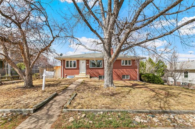 5525 S Elmwood Street, Littleton, CO 80120