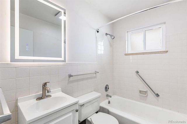 5525 S Elmwood Street, Littleton, CO 80120