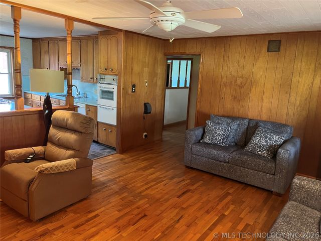 452961 E 1030 Road, Vian, OK 74962