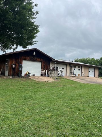 452961 E 1030 Road, Vian, OK 74962