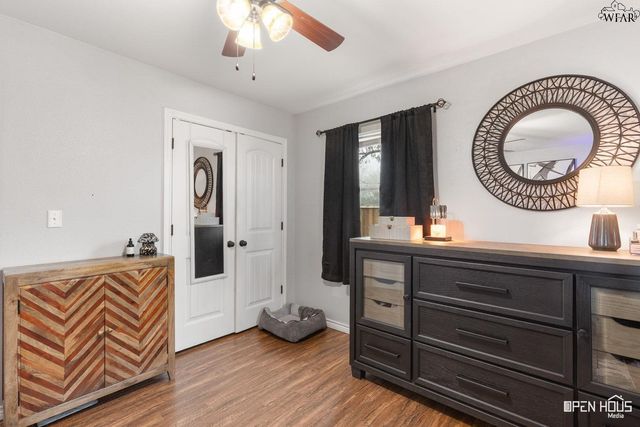 200 MOCKINGBIRD LANE, Burkburnett, TX 76354