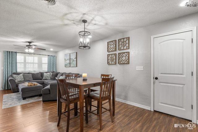 200 MOCKINGBIRD LANE, Burkburnett, TX 76354