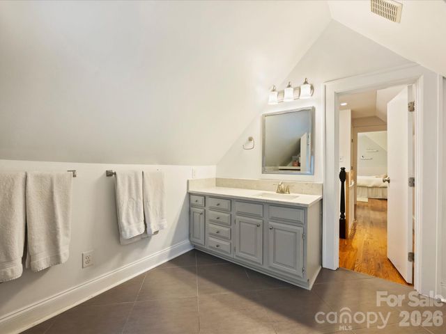 2320 Belvedere Avenue, Charlotte, NC 28205