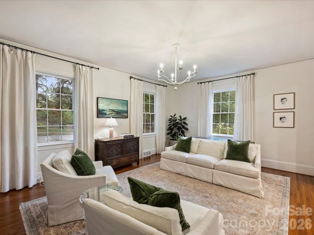 2320 Belvedere Avenue, Charlotte, NC 28205