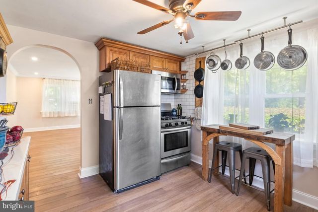 2814 SWEDE RD, Norristown, PA 19401