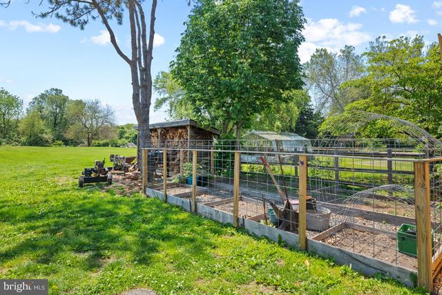 2814 SWEDE RD, Norristown, PA 19401