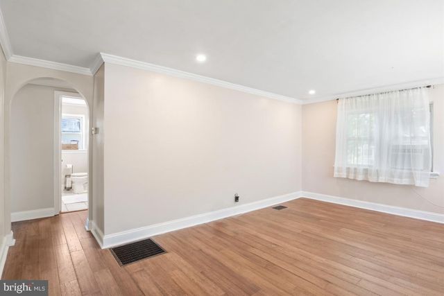 2814 SWEDE RD, Norristown, PA 19401