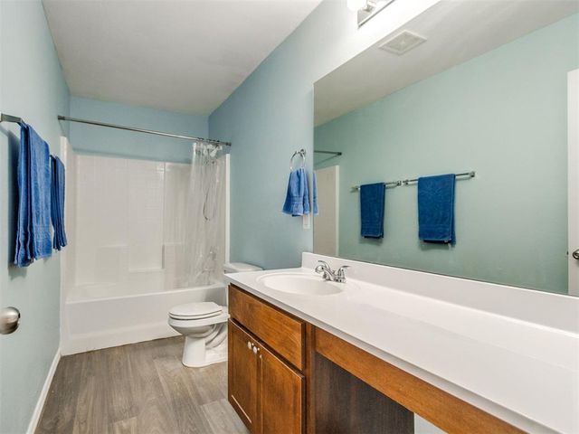 10828 NE 8th Terrace, Midwest City, OK 73130