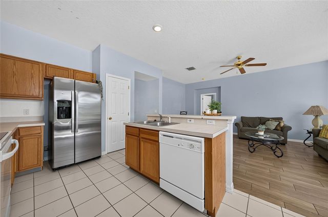 217 SAND RIDGE DRIVE, Davenport, FL 33896