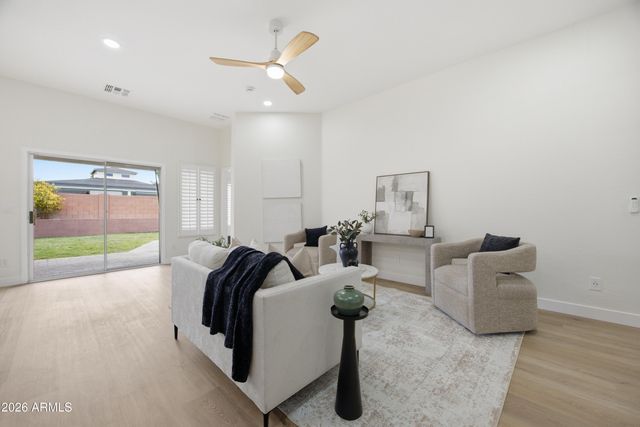 17221 N 27TH Place, Phoenix, AZ 85032