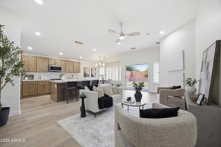 17221 N 27TH Place, Phoenix, AZ 85032
