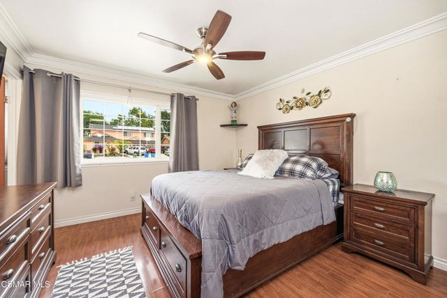 2516 E Phyllis Street, Simi Valley, CA 93065