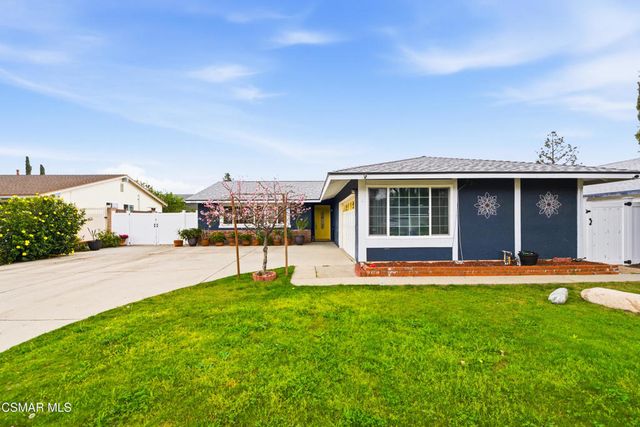 2516 E Phyllis Street, Simi Valley, CA 93065