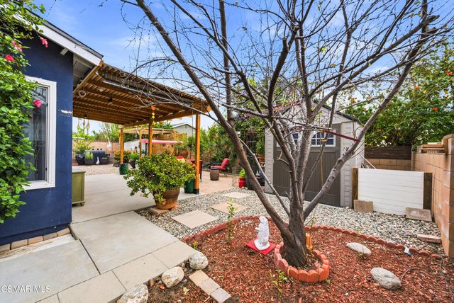 2516 E Phyllis Street, Simi Valley, CA 93065