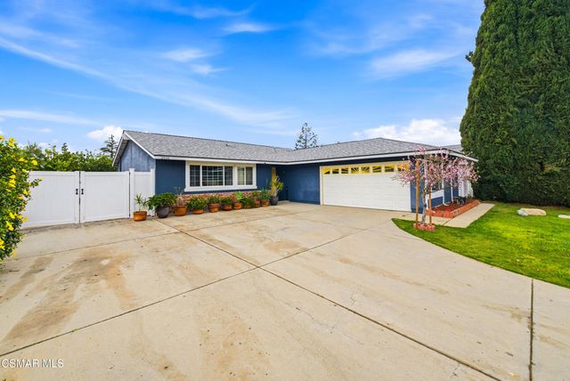 2516 E Phyllis Street, Simi Valley, CA 93065