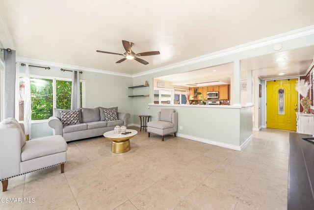 2516 E Phyllis Street, Simi Valley, CA 93065