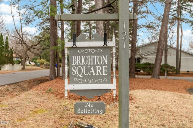 121 Westview Drive Apt 44, Carrboro, NC 27510