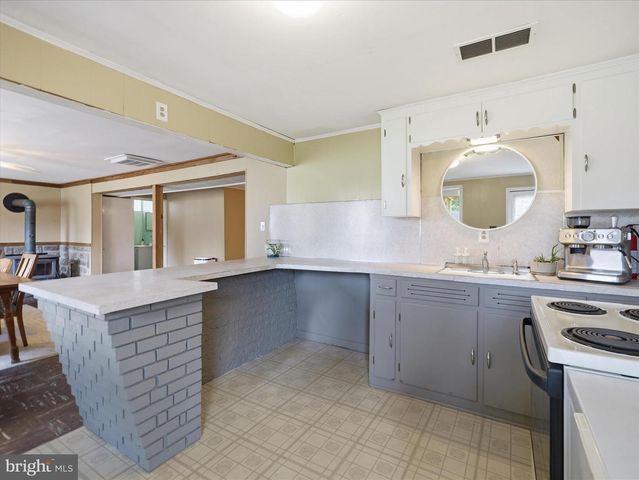 380 HADE STREET, Greencastle, PA 17225