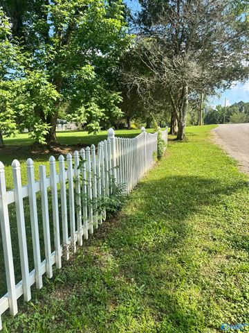 14286 Williams Road, Athens, AL 35614