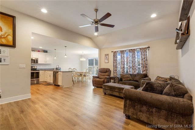 6416 Goldrush Boulevard, Charlestown, IN 47111