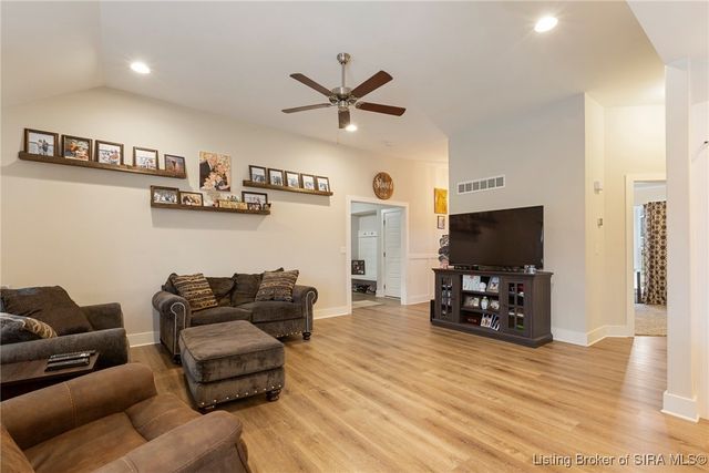 6416 Goldrush Boulevard, Charlestown, IN 47111