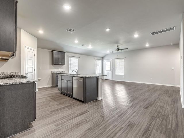 14017 The Brook Boulevard, Piedmont, OK 73078