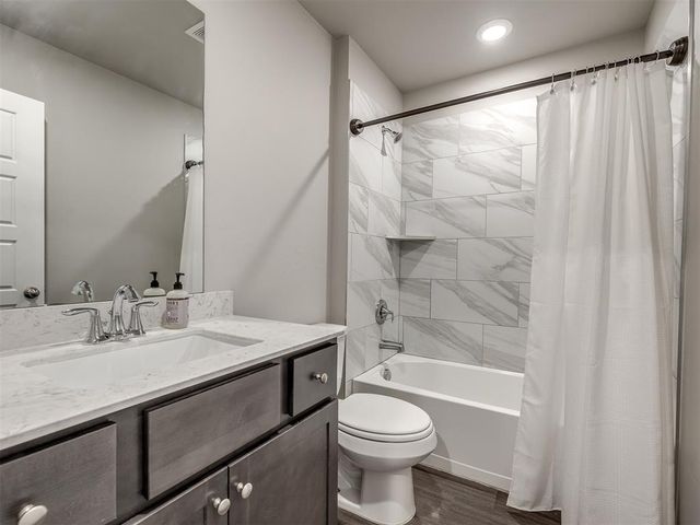 14017 The Brook Boulevard, Piedmont, OK 73078