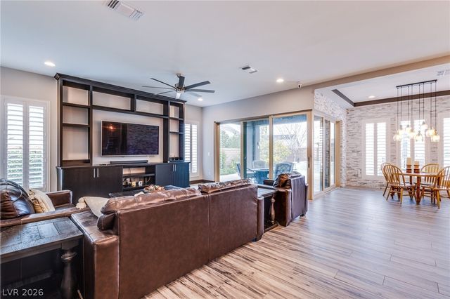 11180 Torch Cactus Drive, Las Vegas, NV 89138