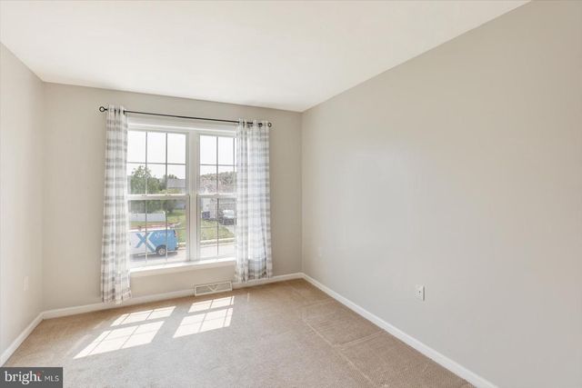85 THOMAS DR, York, PA 17404