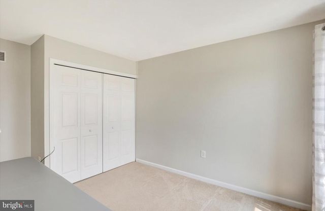85 THOMAS DR, York, PA 17404