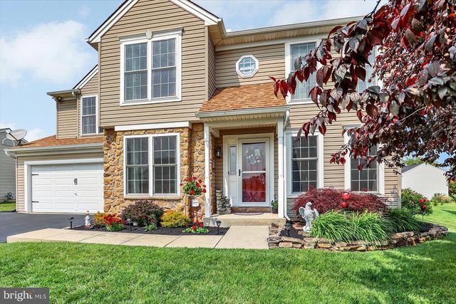 85 THOMAS DR, York, PA 17404