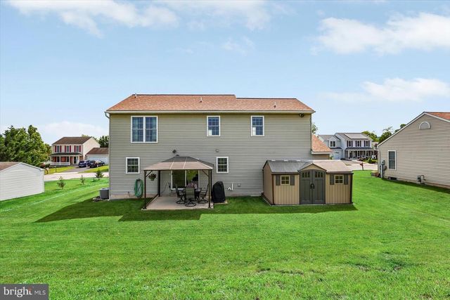 85 THOMAS DR, York, PA 17404