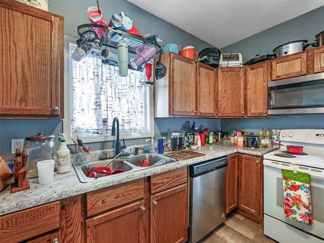 907 George Street, Atchison, KS 66002