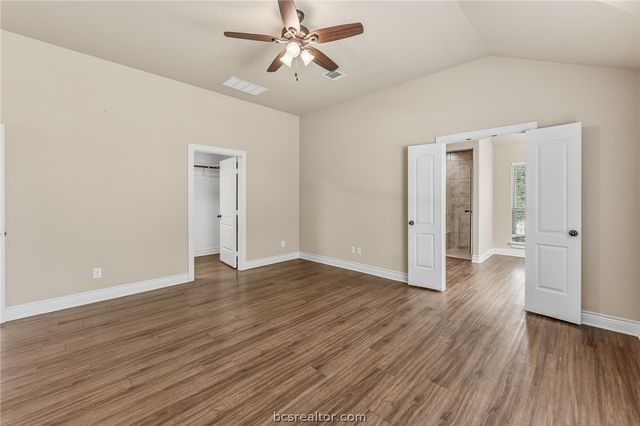 325 Planter Pointe Drive, Normangee, TX 77871