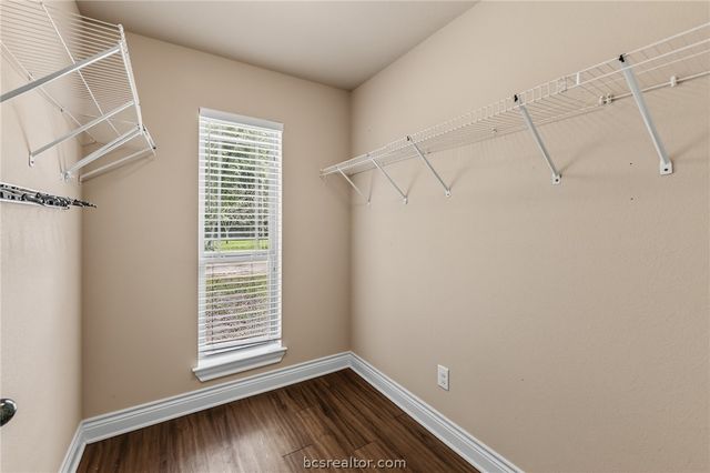 325 Planter Pointe Drive, Normangee, TX 77871