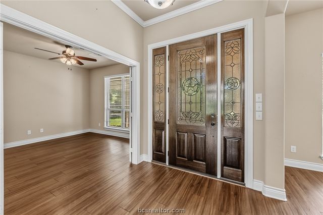 325 Planter Pointe Drive, Normangee, TX 77871