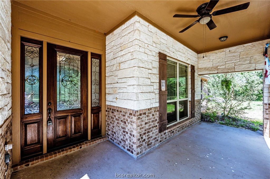 325 Planter Pointe Drive, Normangee, TX 77871 — photo 4
