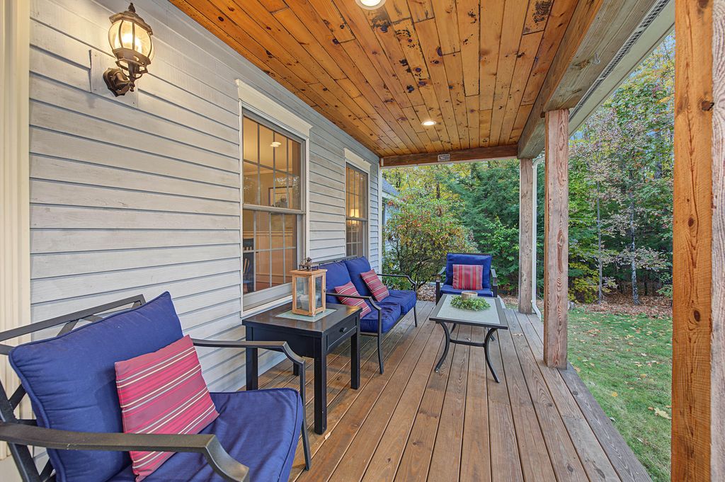 8 Presidential View, Raymond, ME 04071 — photo 4