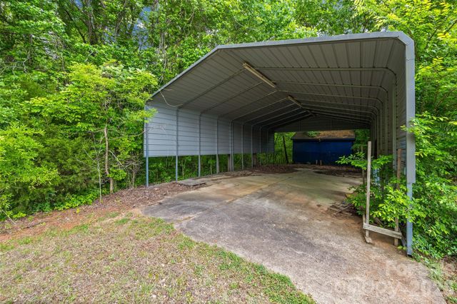 161 Shadow Lake Drive, Clover, SC 29710