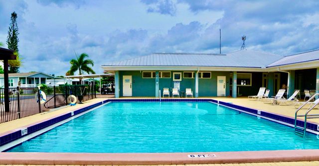 106 Sandhill Boulevard, Fort Pierce, FL 34982