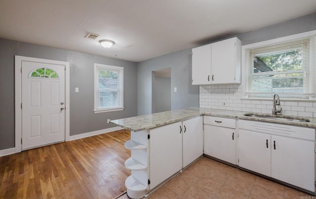 1720 Pinewood Drive, Little Rock, AR 72204