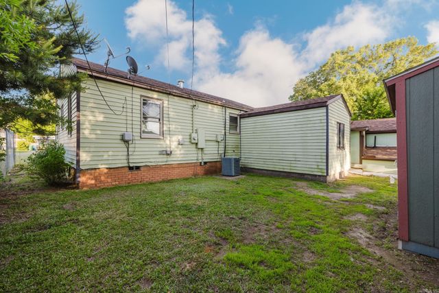 1720 Pinewood Drive, Little Rock, AR 72204