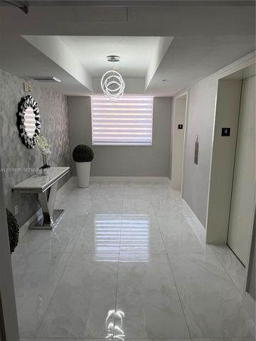 18800 NE 29th Avenue 419, Aventura, FL 33180