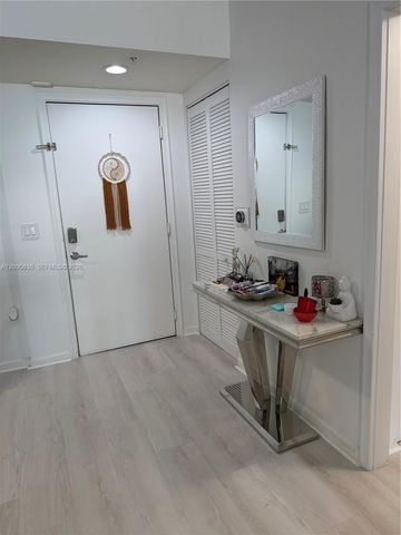 18800 NE 29th Avenue 419, Aventura, FL 33180