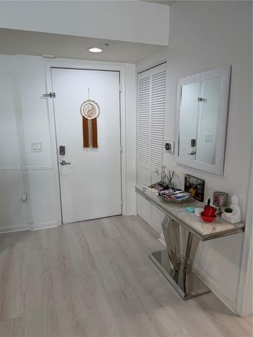 18800 NE 29th Avenue 419, Aventura, FL 33180