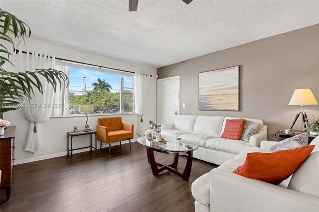 412 S Cypress Rd 222, Pompano Beach, FL 33060