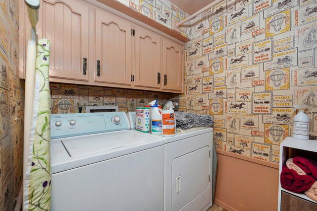 3443 South Kings Avenue, Springfield, MO 65807