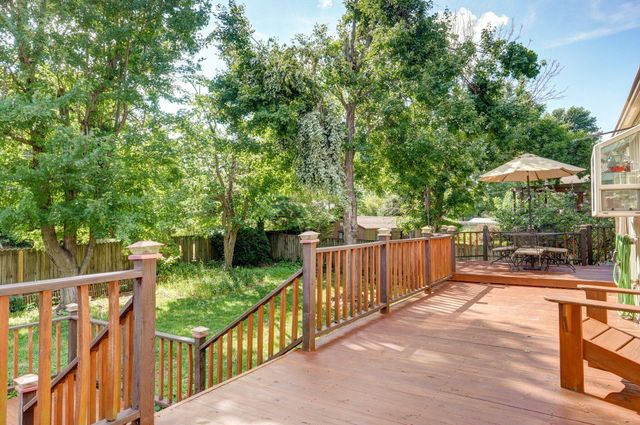 3443 South Kings Avenue, Springfield, MO 65807
